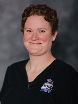 Image of Sarah Underhill, Certified Veterinary Technician for Troop Veterinary Services in Marion IL